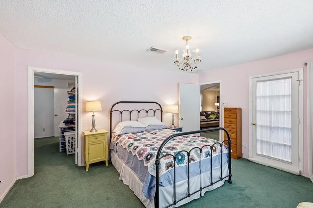 3066 Ponder Place, Dallas, TX 75229