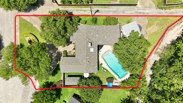 3066 Ponder Place, Dallas, TX 75229