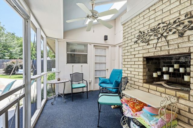 3066 Ponder Place, Dallas, TX 75229