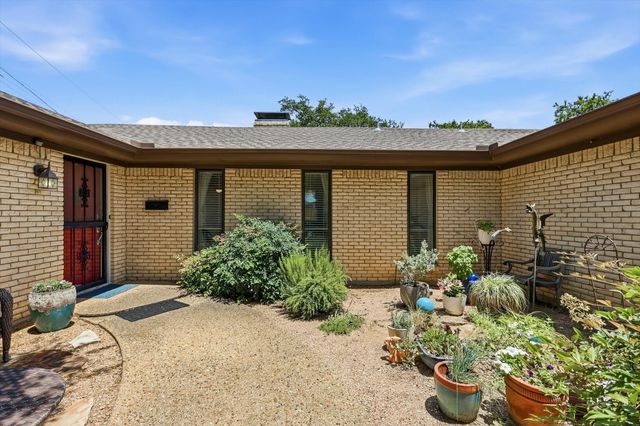 3066 Ponder Place, Dallas, TX 75229
