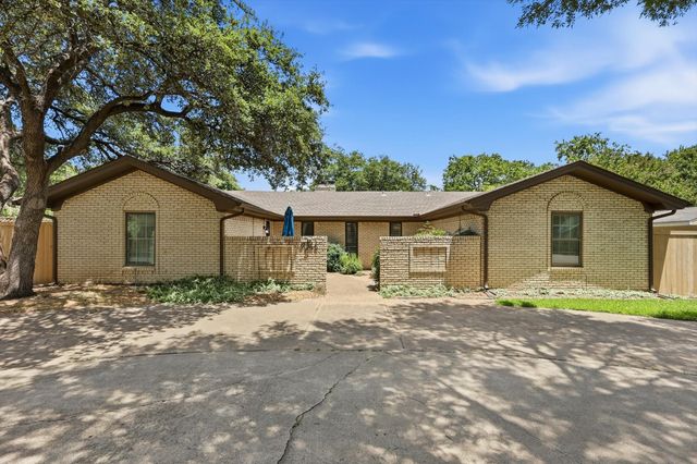 3066 Ponder Place, Dallas, TX 75229