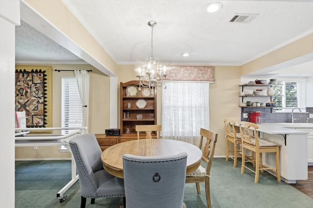 3066 Ponder Place, Dallas, TX 75229