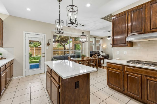 1105 Easton Lane, Allen, TX 75002