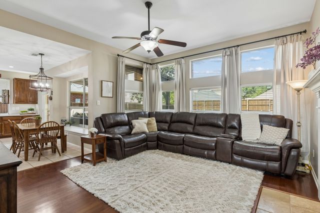 1105 Easton Lane, Allen, TX 75002