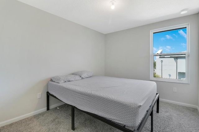 3903 SE Mentmore Lane, Stuart, FL 34997