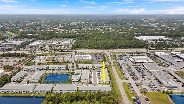 3903 SE Mentmore Lane, Stuart, FL 34997