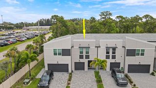 3903 SE Mentmore Lane, Stuart, FL 34997