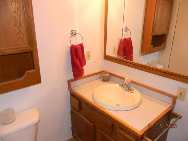 315 S STEWART DR, Haysville, KS 67060