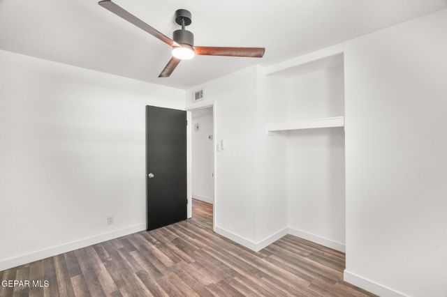 221 CORONADO Road, El Paso, TX 79915