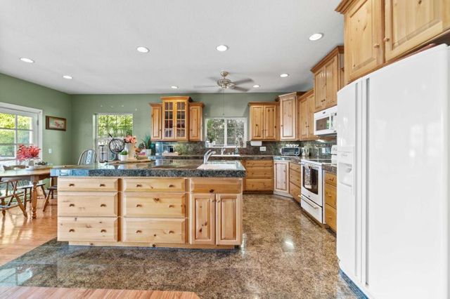 16973 Roberts Road, Los Gatos, CA 95032