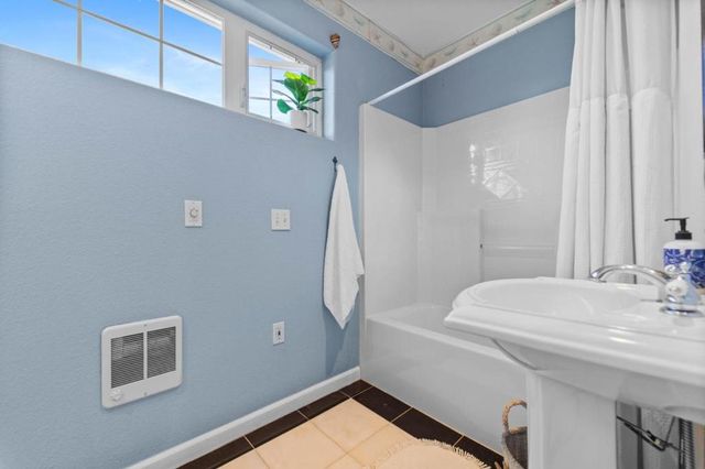 16973 Roberts Road, Los Gatos, CA 95032