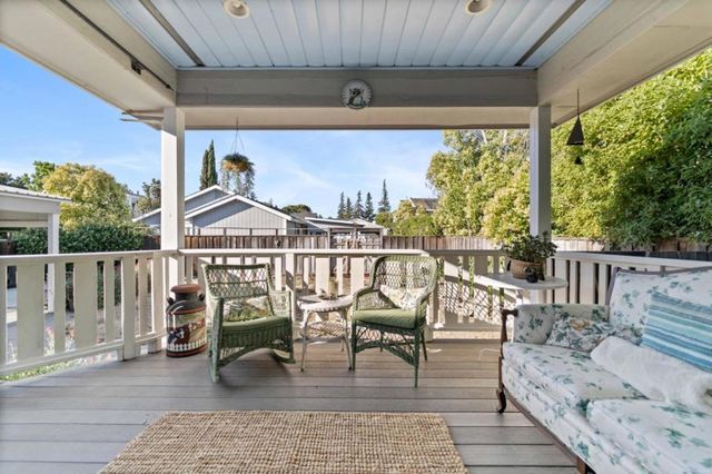 16973 Roberts Road, Los Gatos, CA 95032