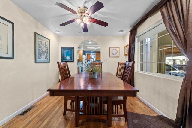 16973 Roberts Road, Los Gatos, CA 95032