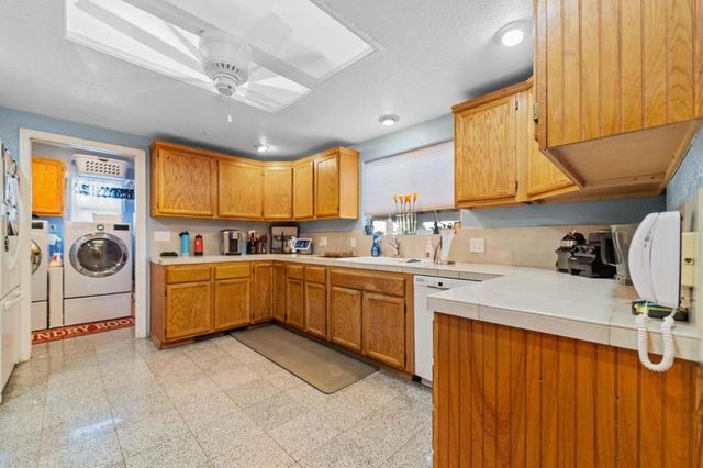 16973 Roberts Road, Los Gatos, CA 95032