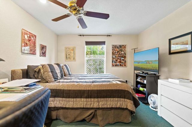16973 Roberts Road, Los Gatos, CA 95032