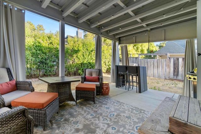 16973 Roberts Road, Los Gatos, CA 95032