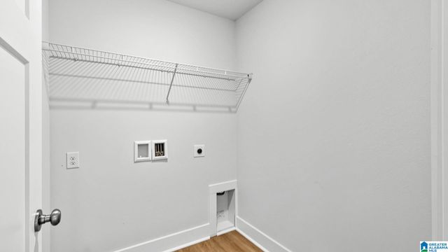 311 HALIFAX LANE, Chelsea, AL 35043