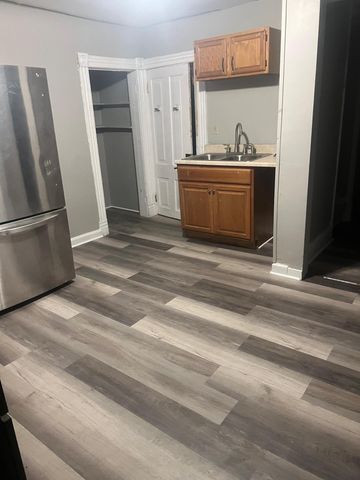 2515 Girard Avenue N, Minneapolis, MN 55411