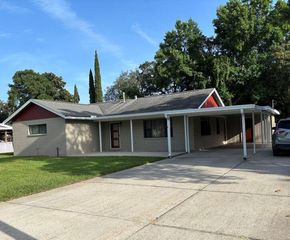 128 NW Moriarty Street, Fort Walton Beach, FL 32548