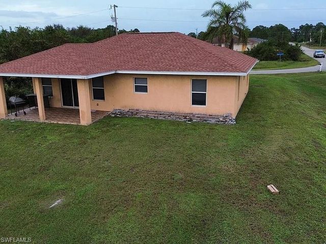 428 Chamonix AVE S, Lehigh Acres, FL 33974