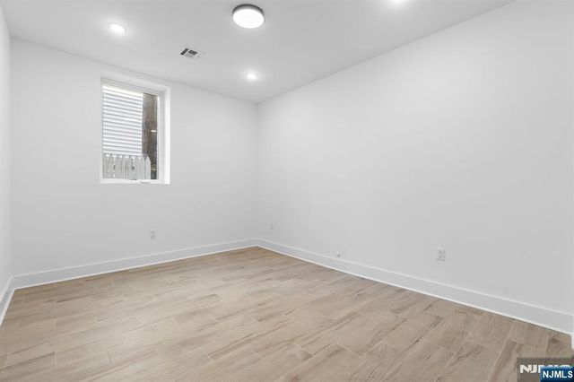 1001 Summit Avenue 1, Jersey City, NJ 07307