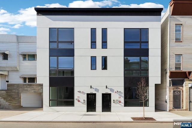 1001 Summit Avenue 1, Jersey City, NJ 07307