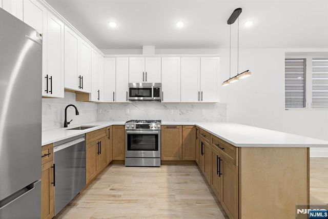 1001 Summit Avenue 1, Jersey City, NJ 07307