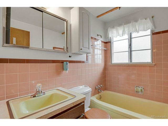 8061 Tennyson St, Westminster, CO 80031