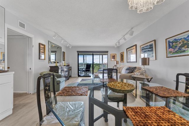 14475 Strathmore Lane 703, Delray Beach, FL 33446