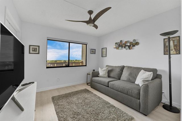 14475 Strathmore Lane 703, Delray Beach, FL 33446