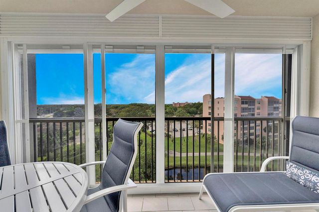 14475 Strathmore Lane 703, Delray Beach, FL 33446