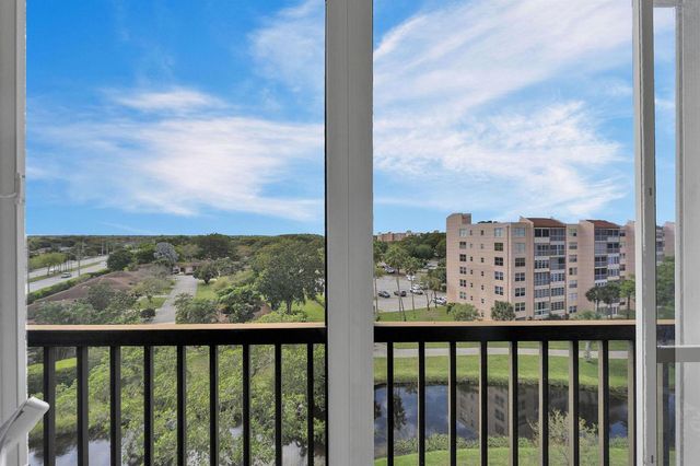 14475 Strathmore Lane 703, Delray Beach, FL 33446