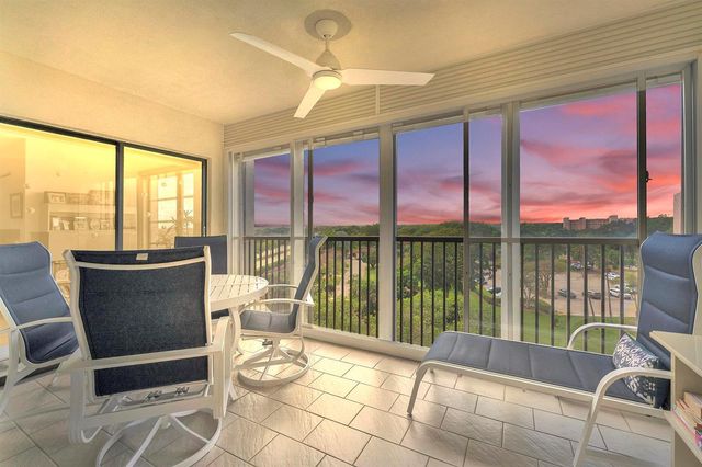 14475 Strathmore Lane 703, Delray Beach, FL 33446