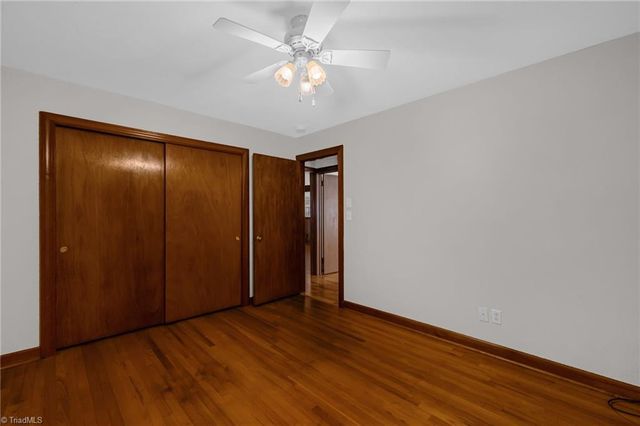 142 Kings Lane, Winston-salem, NC 27107