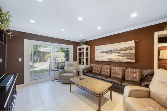 3263 Turlock, Costa Mesa, CA 92626