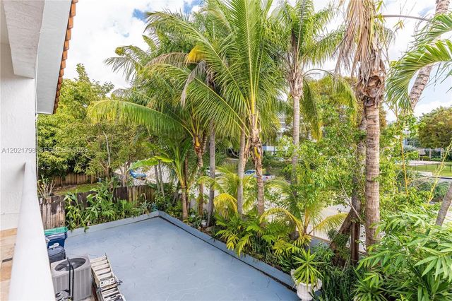 8909 SW 108th Cir Court, Miami, FL 33176