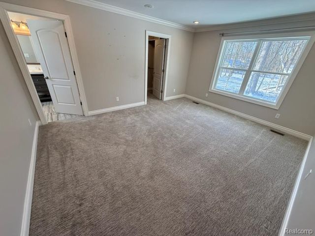 16135 Henry Ruff Street, Livonia, MI 48154