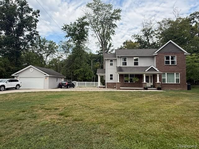 16135 Henry Ruff Street, Livonia, MI 48154