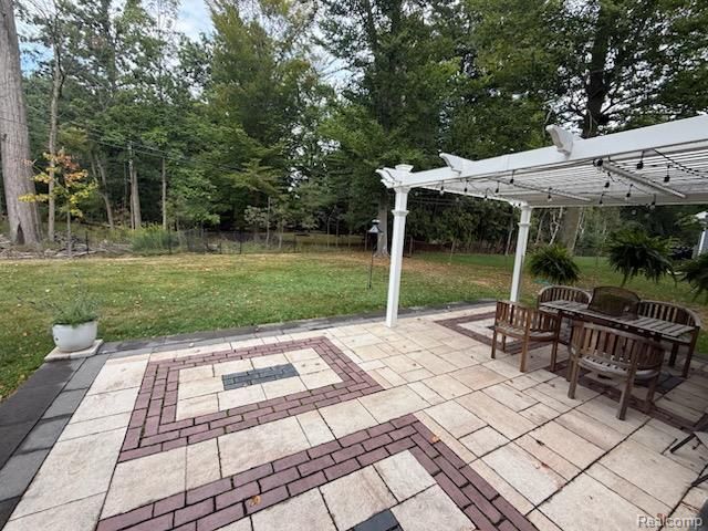 16135 Henry Ruff Street, Livonia, MI 48154