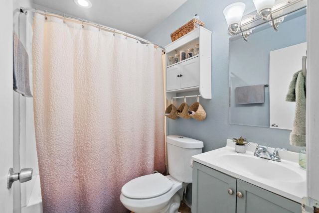 12156 Wintergreen Dr 1, Lakeside, CA 92040