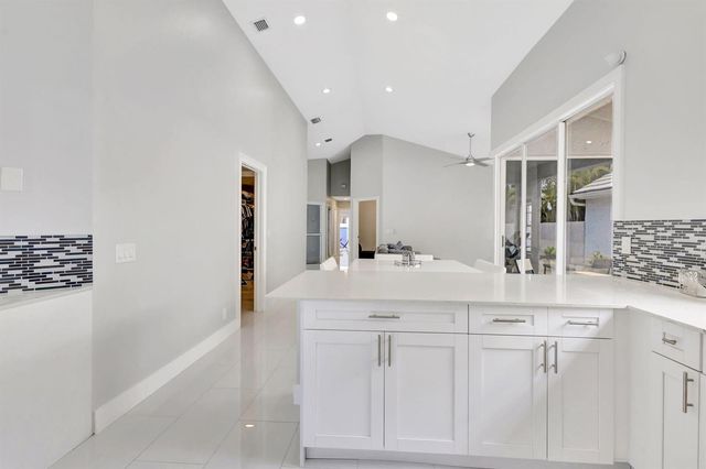 7 Wyndham Lane, Palm Beach Gardens, FL 33418