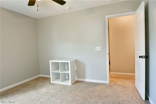 987 Hawkin Lane, Aurora, OH 44202