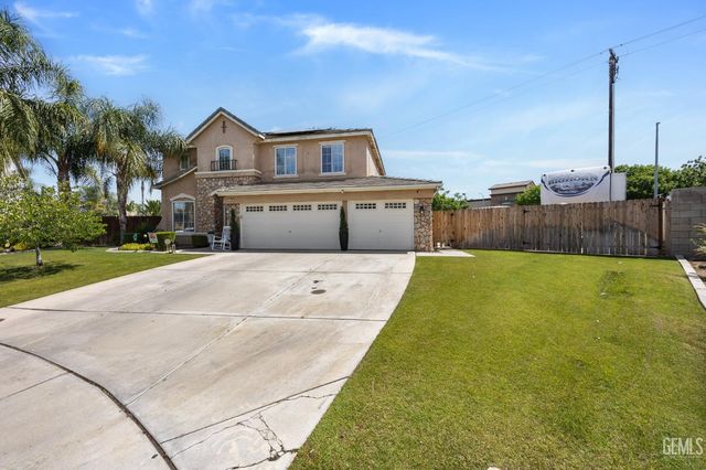 11302 Mantova Avenue, Bakersfield, CA 93312