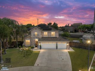 11302 Mantova Avenue, Bakersfield, CA 93312