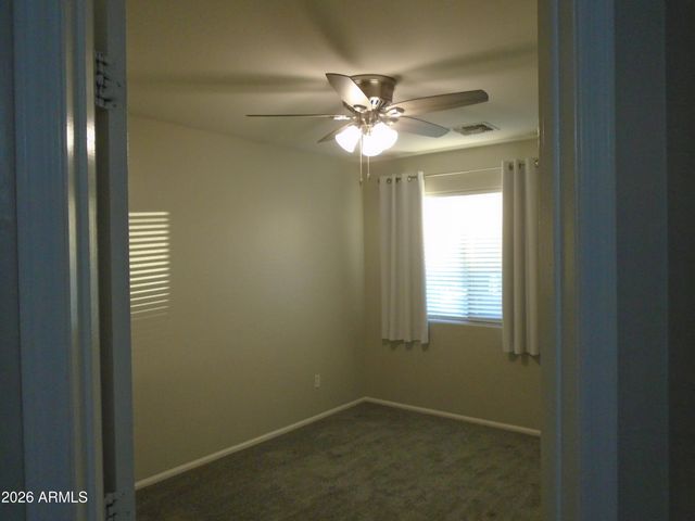 37947 N Luke Lane, San Tan Valley, AZ 85140