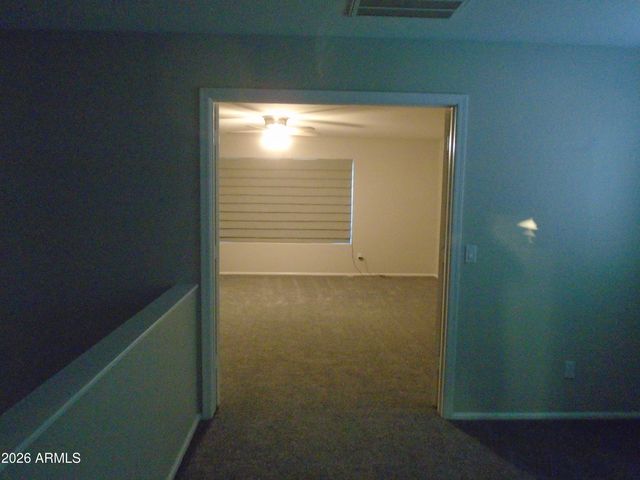 37947 N Luke Lane, San Tan Valley, AZ 85140