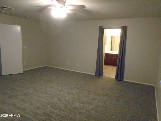 37947 N Luke Lane, San Tan Valley, AZ 85140