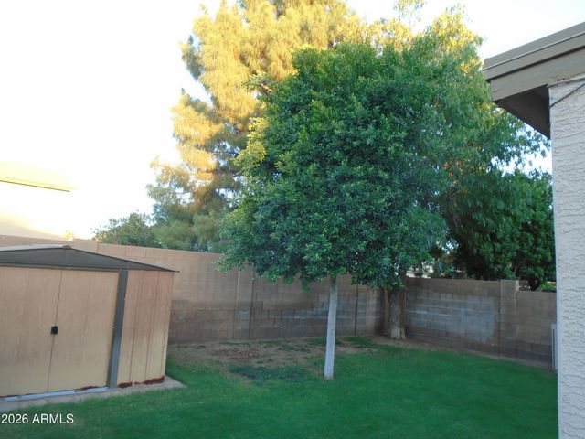 37947 N Luke Lane, San Tan Valley, AZ 85140