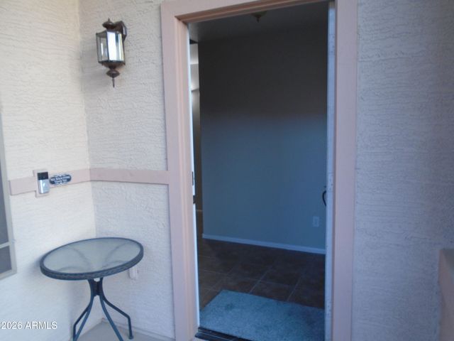 37947 N Luke Lane, San Tan Valley, AZ 85140
