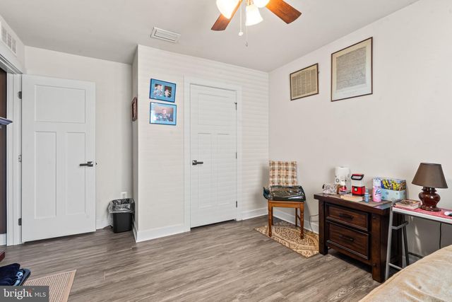 54 VANCOUVER PL, Falling Waters, WV 25419